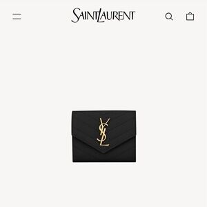 CASSANDRE MATELASSÉ COMPACT TRI FOLD WALLET IN GRAIN DE POUDRE LEATHER